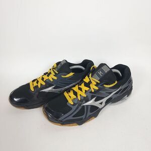 Mizuno Wave Bolt 4 Women’s Volleyball Yellow black Size 10 Sneakers Shoes